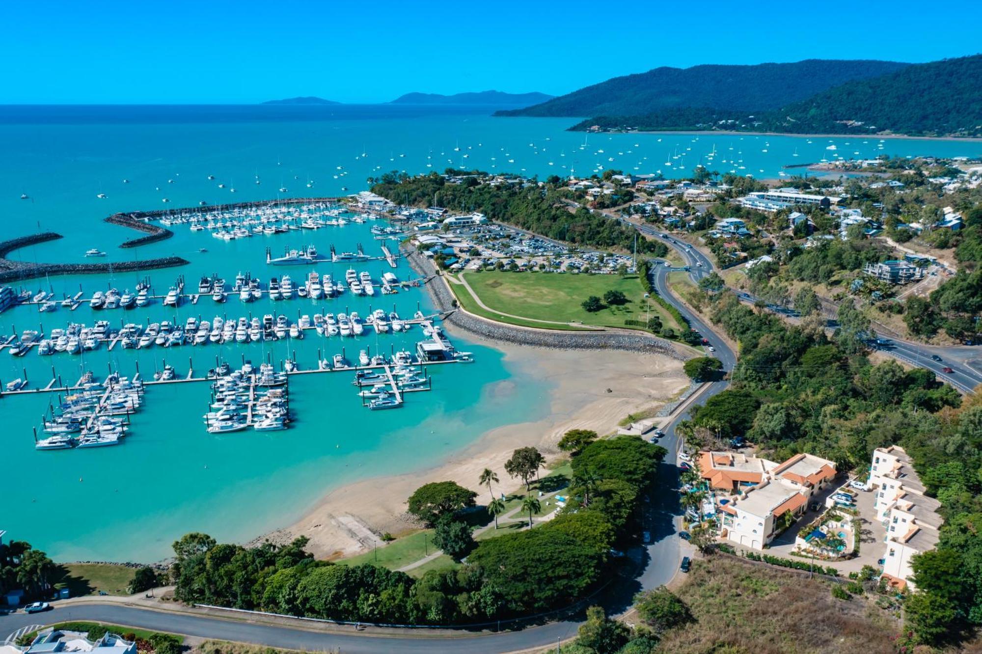 Shingley Beach Resort - Whitsundays Airlie Beach Esterno foto