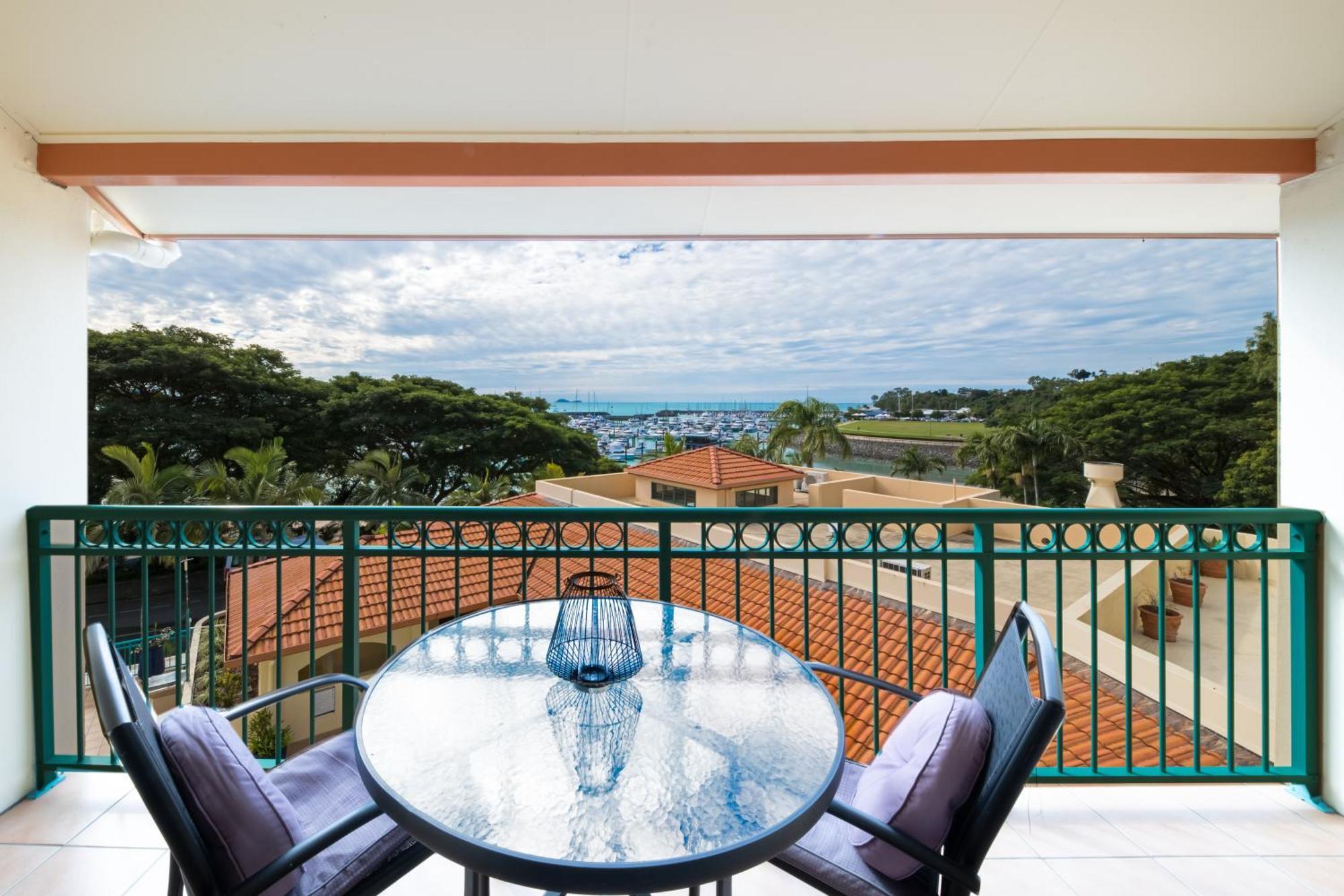 Shingley Beach Resort - Whitsundays Airlie Beach Esterno foto